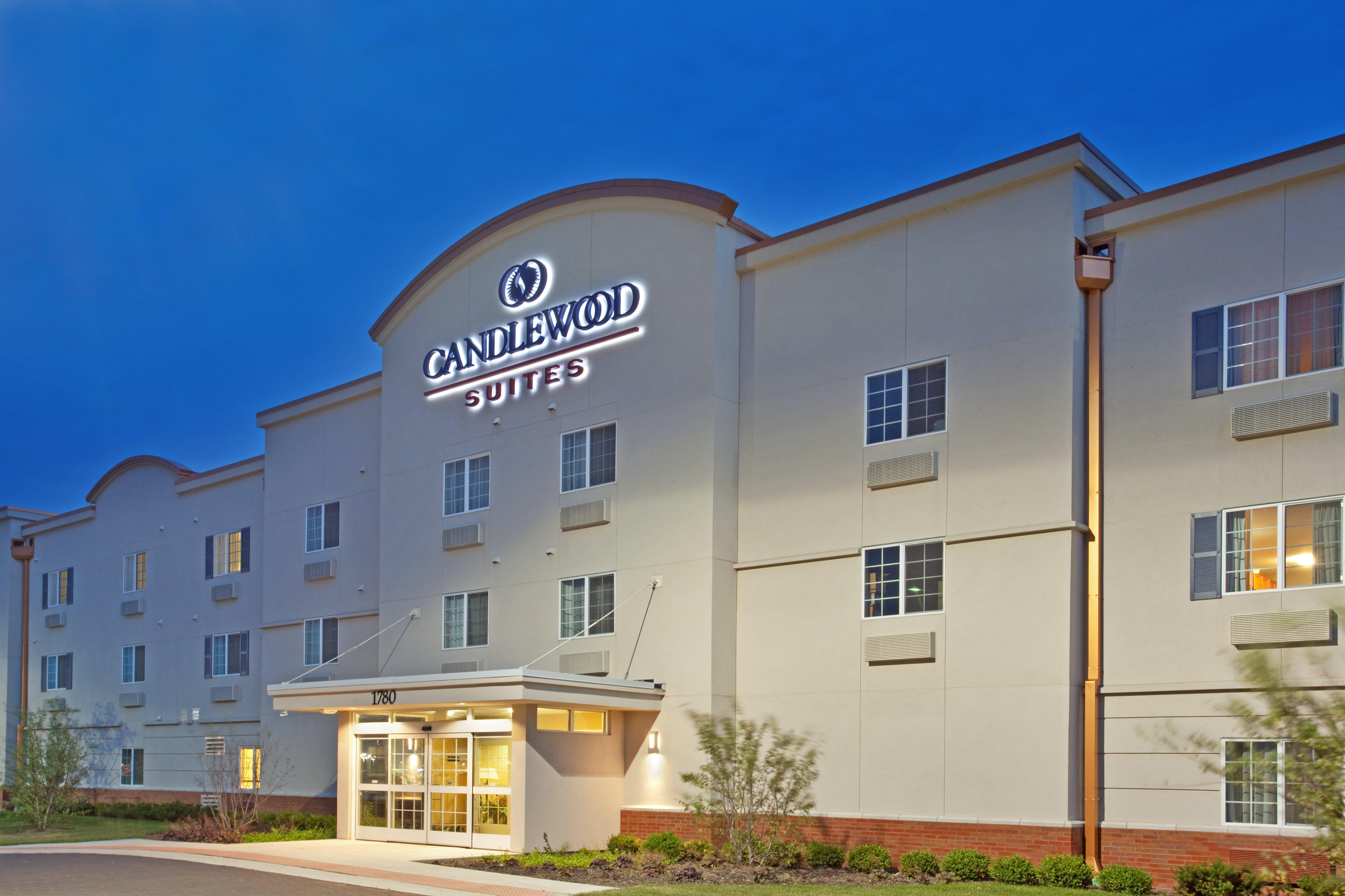 Candlewood Suites Elgin - Northwest Chicago By Ihg Exterior photo