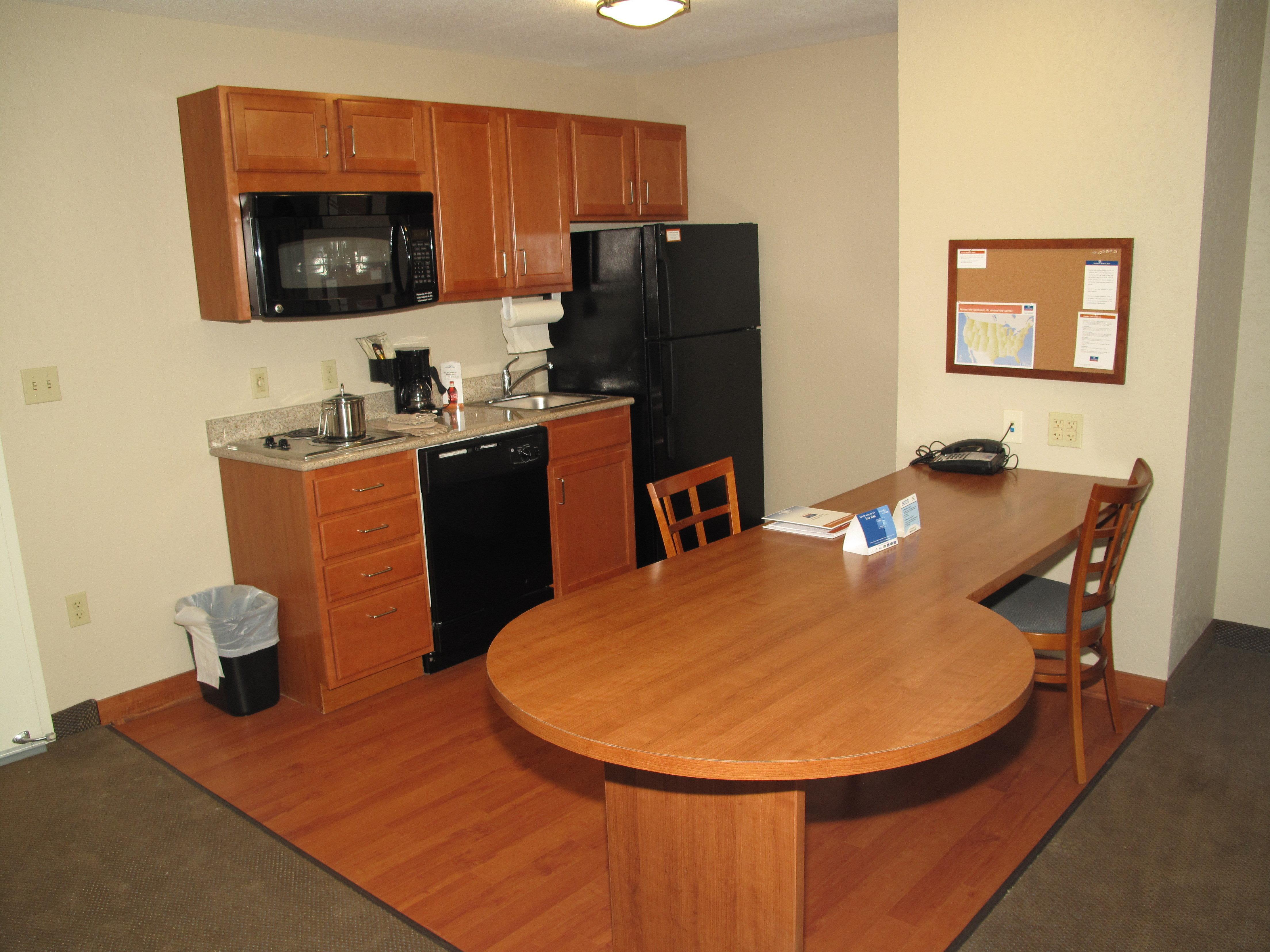 Candlewood Suites Elgin - Northwest Chicago By Ihg Exterior photo