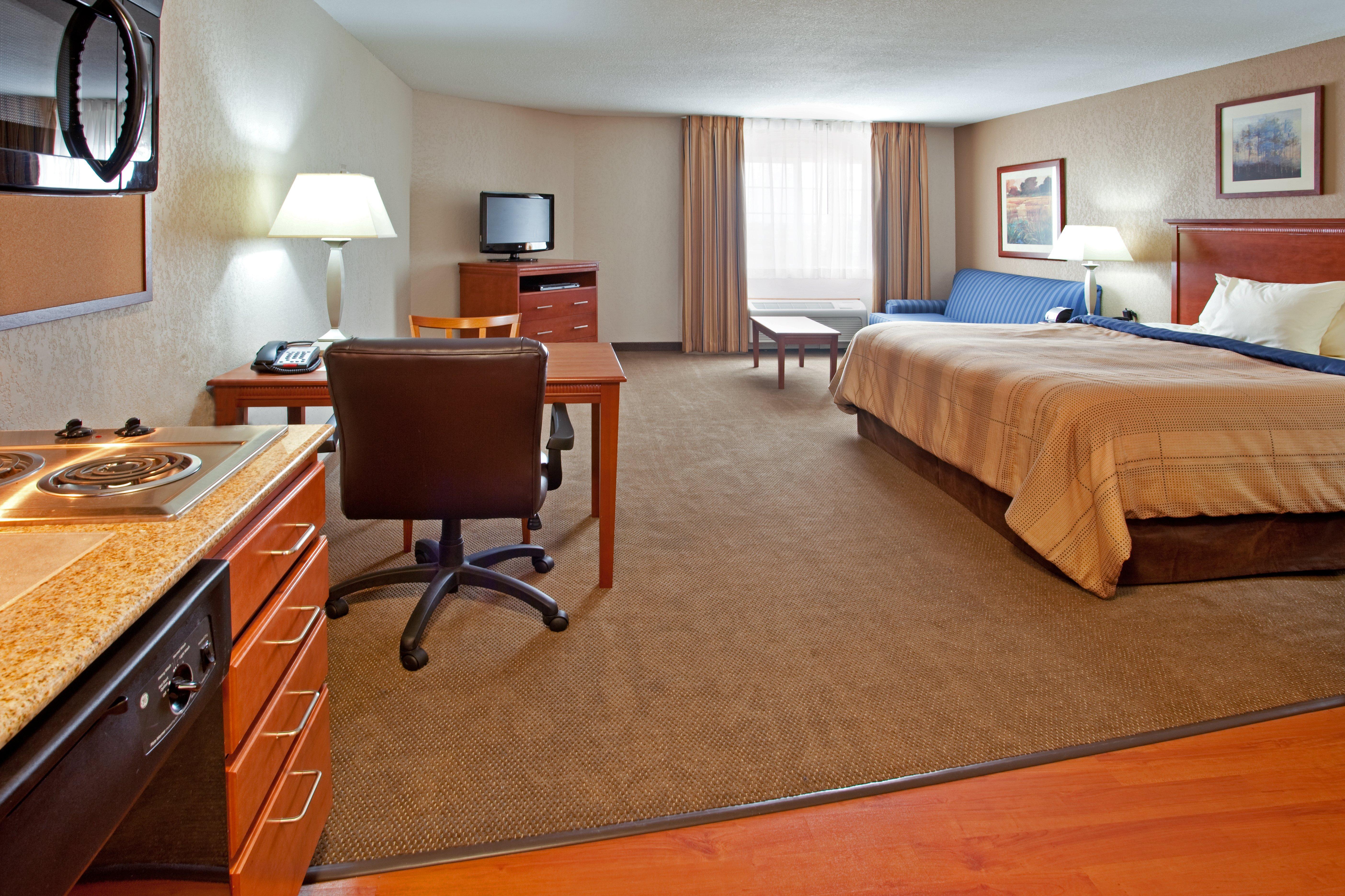 Candlewood Suites Elgin - Northwest Chicago By Ihg Exterior photo